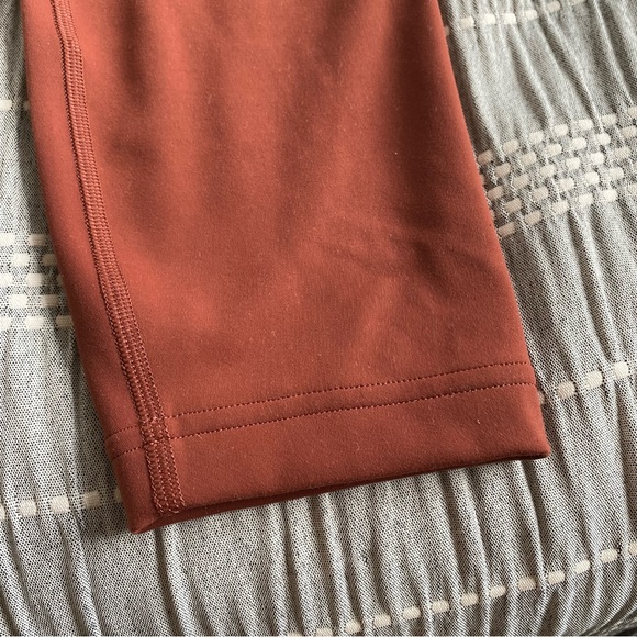 Lululemon Instill High Rise Tights Leggings Date Brown Sz 6 Yoga Workout 25 inch - Picture 14 of 15